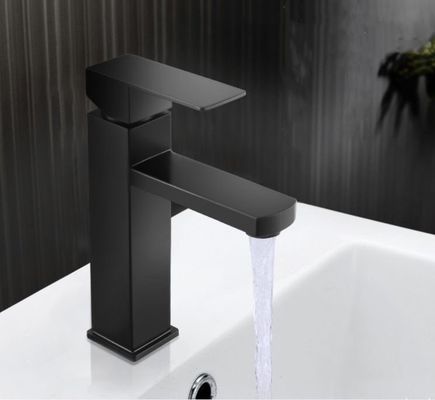 Faucet горячей и холодной воды неэтилированного почищенного щеткой черного Faucet стирки блюда